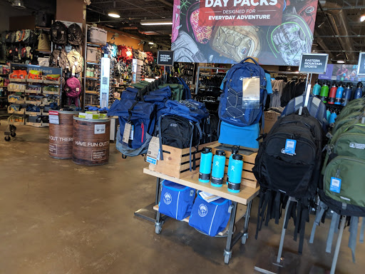 Outdoor Sports Store «Eastern Mountain Sports», reviews and photos, 3349 Monroe Ave, Rochester, NY 14618, USA