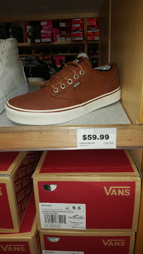 Shoe Store «WSS», reviews and photos, 9288 Sierra Ave, Fontana, CA 92335, USA
