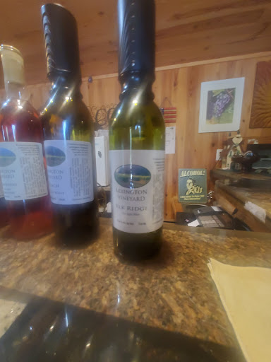 Vineyard «Lexington Vineyard», reviews and photos, 2000 Dog Hollow Rd, Lynnville, TN 38472, USA