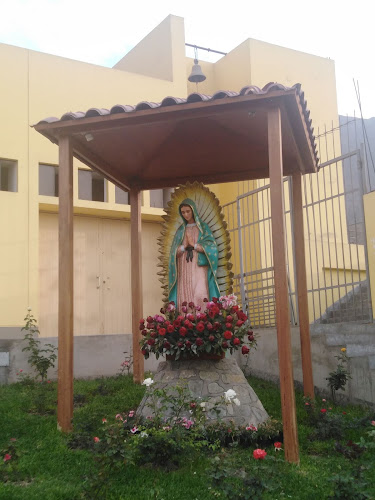 Parroquia Santa María de Guadalupe - Iglesia