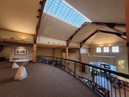 American Restaurant «Pinstripes», reviews and photos, 1150 Willow Rd, Northbrook, IL 60062, USA