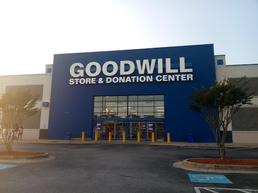 Thrift Store «Goodwill of North Georgia: West Athens Store, Career Center and Donation Center», reviews and photos, 3898 Atlanta Hwy, Bogart, GA 30622, USA
