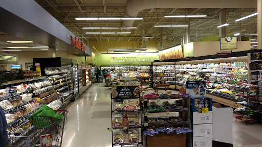 Grocery Store «Hannaford Supermarket», reviews and photos, 80 Wolfeboro Hwy, Alton, NH 03809, USA