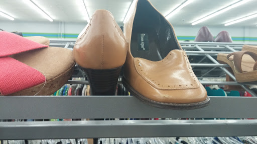 Thrift Store «2nd Ave Value Stores», reviews and photos, 1200 Welsh Rd, North Wales, PA 19454, USA