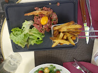 Steak tartare du Restaurant français Le Grand Café à Fontainebleau - n°5