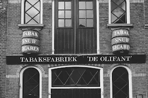 Sigarenfabriek De Olifant image