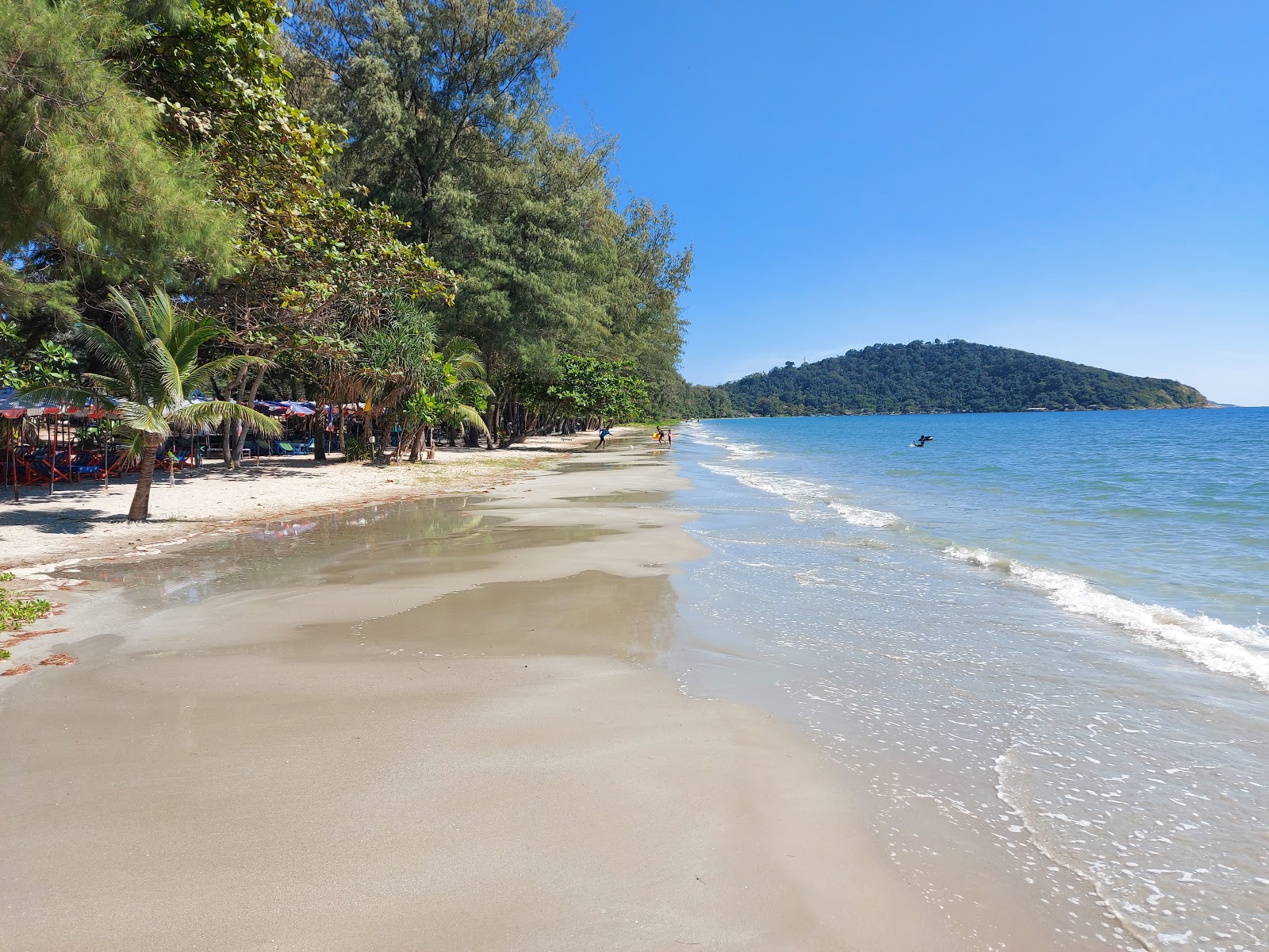 Photo de Rayong beach avec un niveau de propreté de assez propre