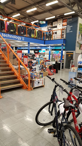 Reviews of Halfords Wandsworth in London - Bicycle store
