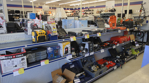 Check Cashing Service «Cash America Pawn», reviews and photos, 882 N Lake St #50, Aurora, IL 60506, USA