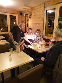Atmosphère du Restaurant Les Alpes à Fontcouverte-la-Toussuire - n°9