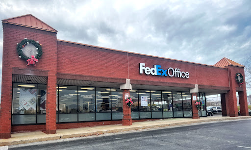 Print Shop «FedEx Office Print & Ship Center», reviews and photos, 464 Lincoln Hwy, Exton, PA 19341, USA