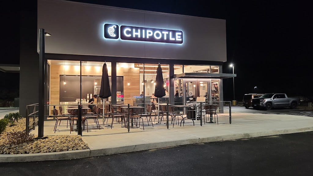Chipotle Mexican Grill 06010