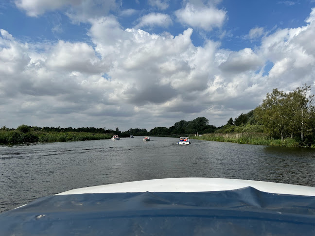 Richardson's Day Boat Hire Open Times