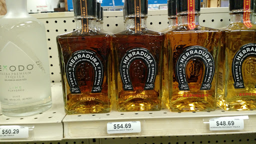 Liquor Store «Penn Liquors», reviews and photos, 1832 Winchester Ave, Martinsburg, WV 25405, USA