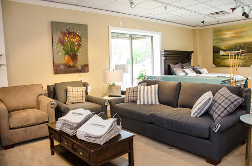 Furniture Store «Roberts Furniture & Mattress», reviews and photos, 3032 Richmond Rd, Williamsburg, VA 23185, USA