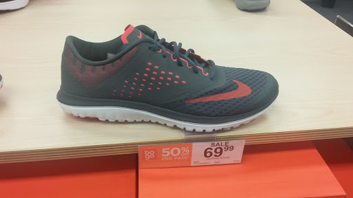 Shoe Store «Rack Room Shoes», reviews and photos, 12801 W Sunrise Blvd #293, Sunrise, FL 33323, USA