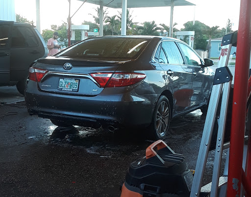 Car Wash «Hollywood Wash & Go car wash», reviews and photos, 2000 Sheridan St, Hollywood, FL 33020, USA