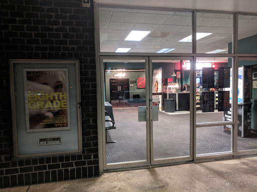 Movie Theater «Regal Cinemas Manor Twin», reviews and photos, 609 Providence Rd, Charlotte, NC 28207, USA