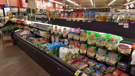 Grocery Store «Red Apple Markets», reviews and photos, 310 W Manson Hwy, Chelan, WA 98816, USA