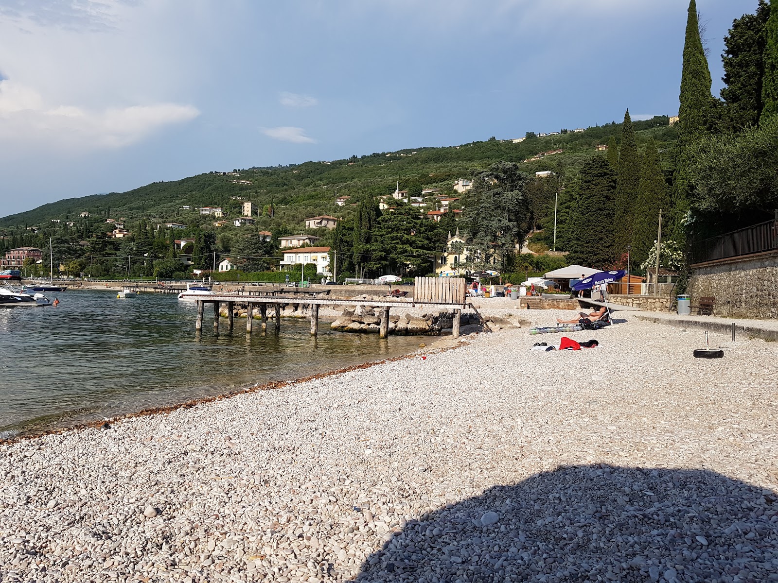 Foto av Spiaggia di Torri del Benaco bekvämlighetsområde