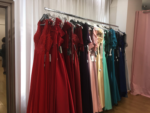 Lojas para comprar vestidos compridos Lisbon