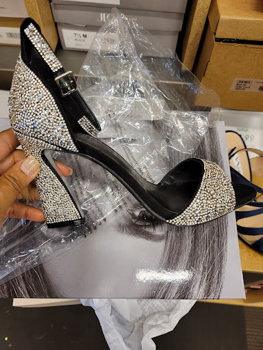 Shoe Store «DSW Designer Shoe Warehouse», reviews and photos, 131 US-41, Schererville, IN 46375, USA