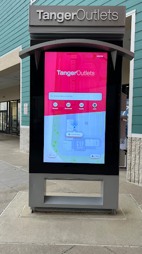 Outlet Mall «Tanger Outlet Lancaster», reviews and photos, 311 Stanley K. Tanger Blvd, Lancaster, PA 17602, USA