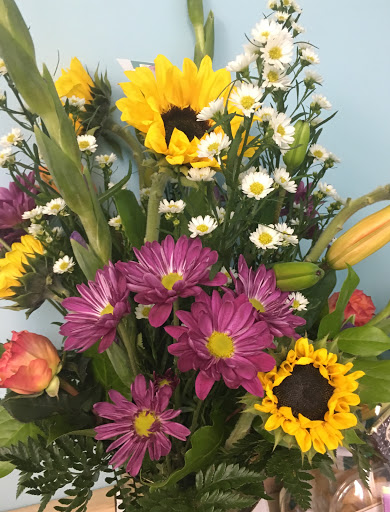 Florist «Newtown Floral Company», reviews and photos, 18 Richboro Newtown Rd, Newtown, PA 18940, USA