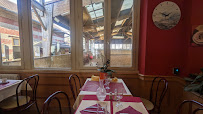 Atmosphère du Restaurant français Le Relais de Condé à Saint-Maur-des-Fossés - n°7