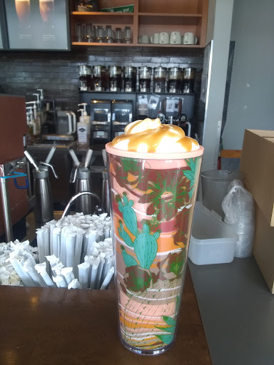 Coffee Shop «Starbucks», reviews and photos, 423 S Federal Hwy, Pompano Beach, FL 33062, USA