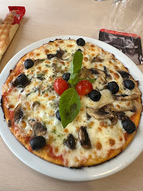 Pizza du Restaurant italien La Puttanesca à Paris - n°2