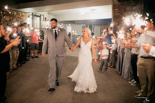 Wedding Venue «Affinity Riverside Estate and Spa», reviews and photos, 381 Guin Rd, Nixa, MO 65714, USA