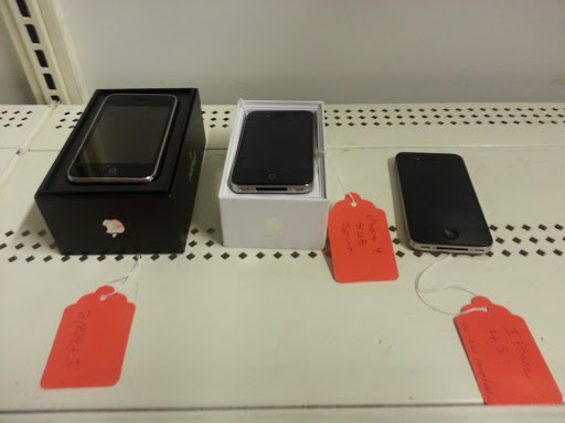 Jeweler «Golden Island Jewelry & Pawn», reviews and photos, 23524 Van Dyke, Warren, MI 48089, USA