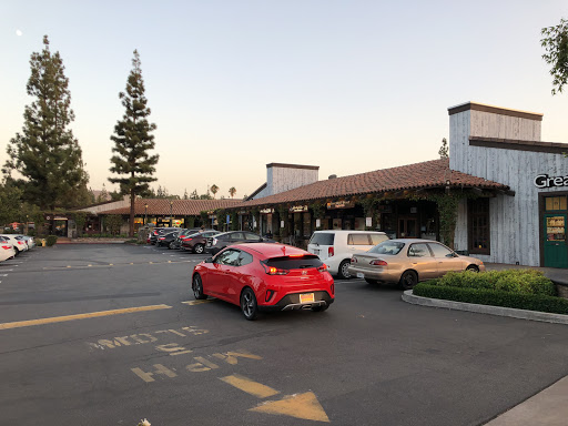 Shopping Mall «Canyon Crest Towne Centre», reviews and photos, 5227 Canyon Crest Dr, Riverside, CA 92507, USA