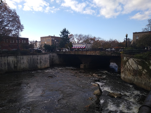 Hardware Store «Chagrin Hardware & Supply Co.», reviews and photos, 82 N Main St, Chagrin Falls, OH 44022, USA