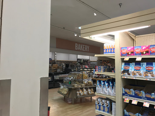 Grocery Store «Giant Food Stores», reviews and photos, 720 W Street Rd, Warminster, PA 18974, USA