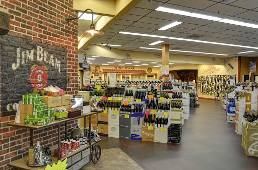 Liquor Store «Julios Liquor», reviews and photos, 140 Turnpike Rd, Westborough, MA 01581, USA