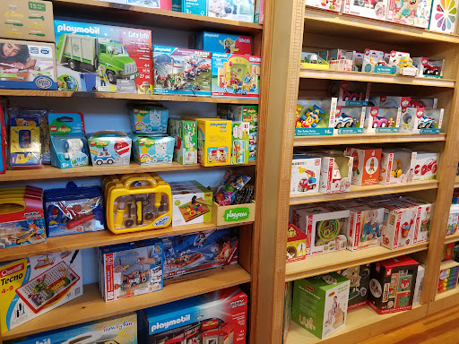 Toy Store «Spunky Skunk», reviews and photos, 344 N Franklin St, Fort Bragg, CA 95437, USA