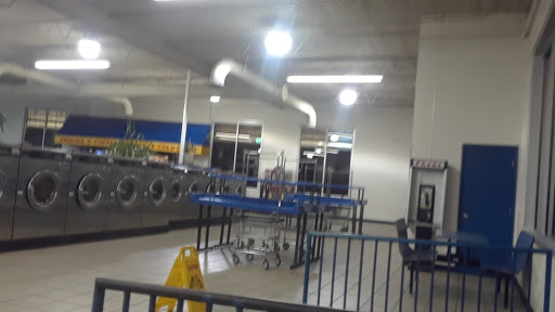 Laundromat «Colley Avenue Laundry Land Laundromat», reviews and photos, 1500 Colley Ave, Norfolk, VA 23517, USA