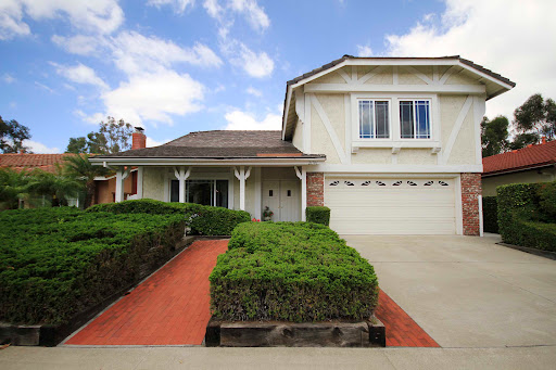 Jessica Hong, REALTOR - Hong Real Estate Group image