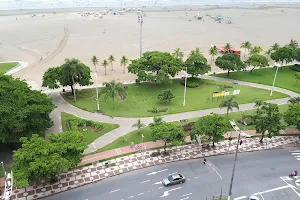 Orla and Gardens of Santos Beach image