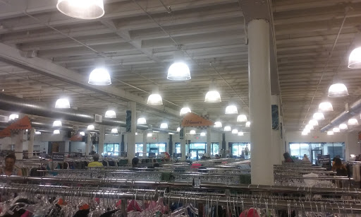 Donations Center «Goodwill Industries», reviews and photos