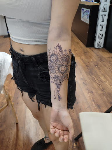 Tattoo Shop «Eye of Jade Tattoo», reviews and photos, 319 Main St #200, Chico, CA 95928, USA