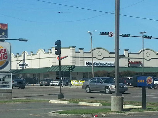 Clothing Store «Nike Factory Store», reviews and photos, 4101 S Carrollton Ave, New Orleans, LA 70119, USA