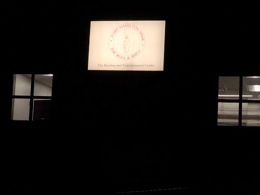 Bowling Alley «Lane 8 Bowling Center», reviews and photos, 124 Wainwright Dr, Brooklyn, NY 11252, USA