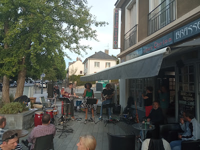 Bar Chez Chriss à Évreux
