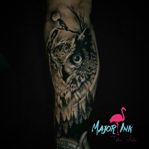 Explore tattoo ideas with flowers and names, creative tattoo ideas in Hollywood, available at Major Ink Studios