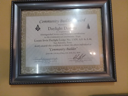 Donut Shop «Daylight Donuts», reviews and photos, 9517 Fredericksburg Rd, San Antonio, TX 78240, USA