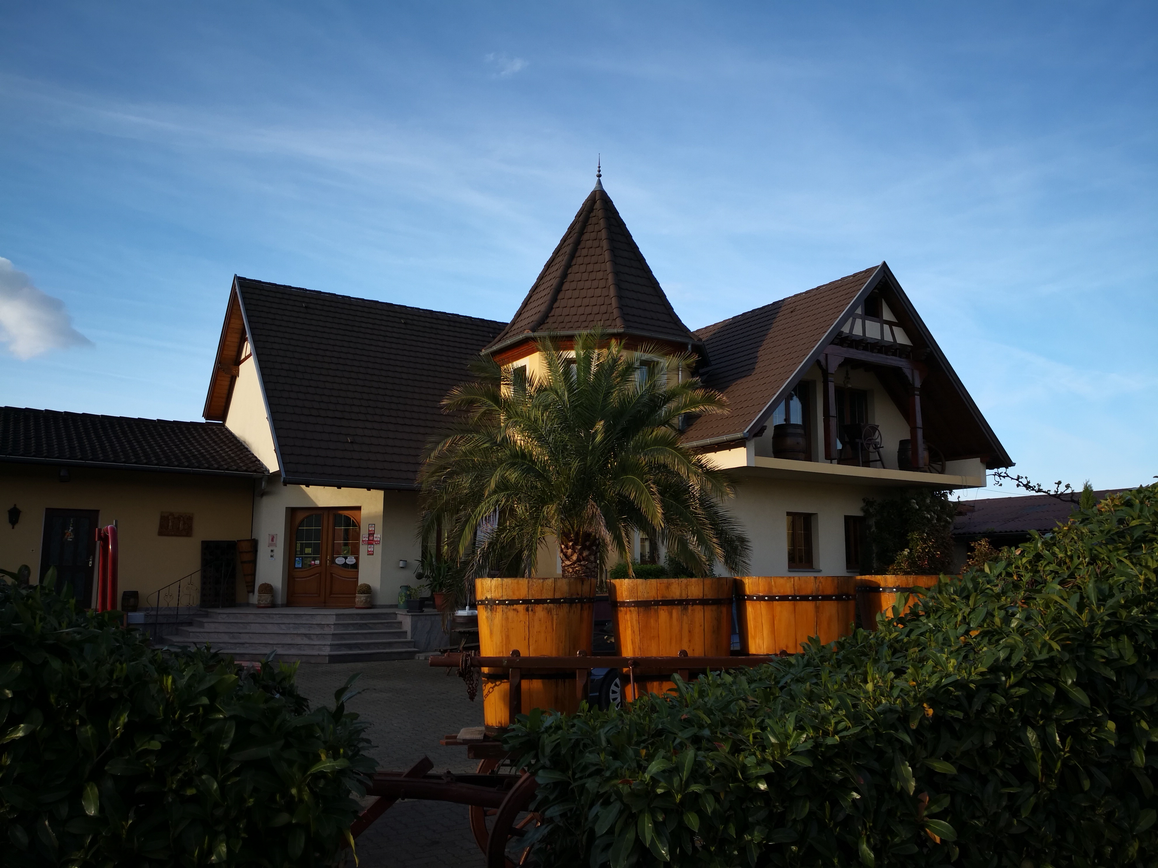 Photo n° 1 de l'avis de Francesco.a fait le 29/04/2018 à 05:22