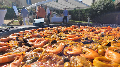 Le Repas Ëlla à Genas
